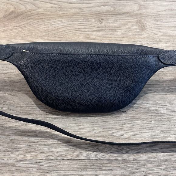 Coach NWT Essential Belt Bag Fanny Pack Black Leather RARE Discontinued CR507 - Picture 4 of 12